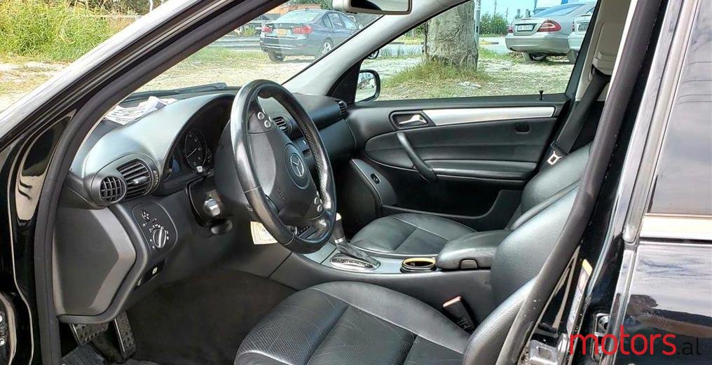 2006' Mercedes-Benz C 230 photo #1