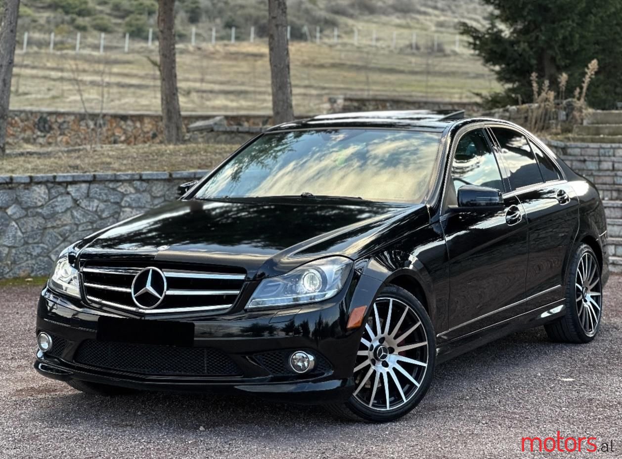 2010' Mercedes-Benz C 300 photo #1