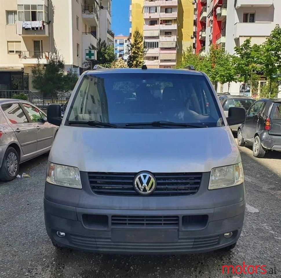 2008' Volkswagen T5 Transporter photo #3