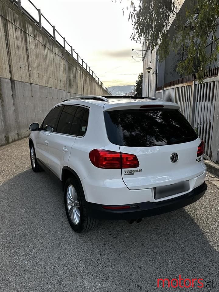 2013' Volkswagen Tiguan photo #4