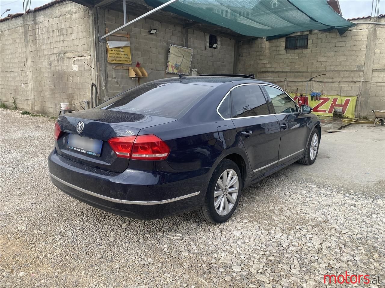 2012' Volkswagen Passat photo #2