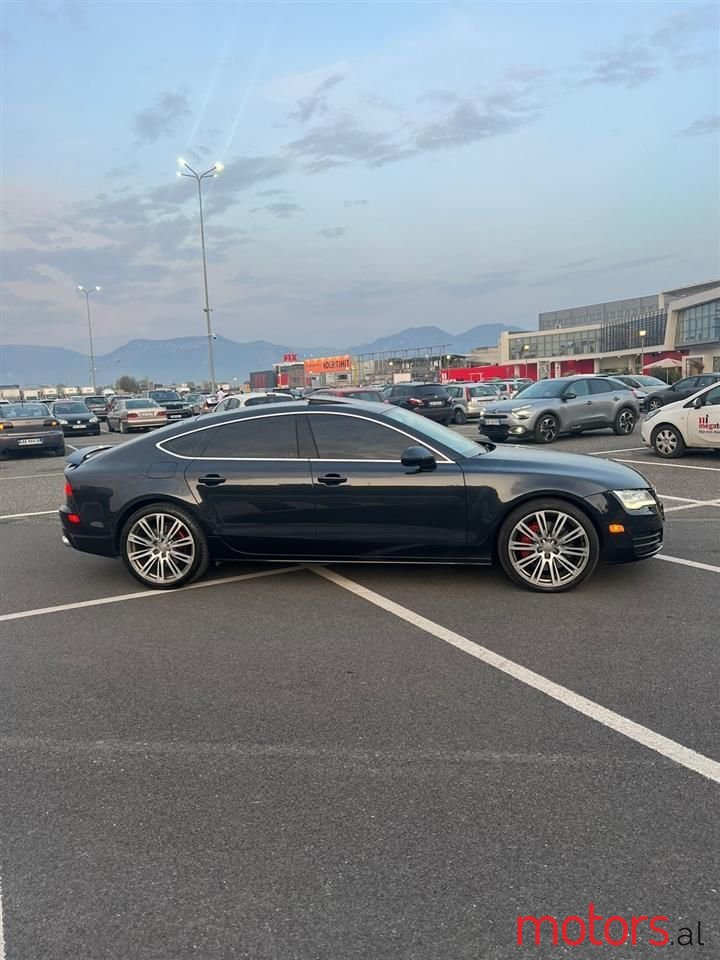 2012' Audi A7 photo #4