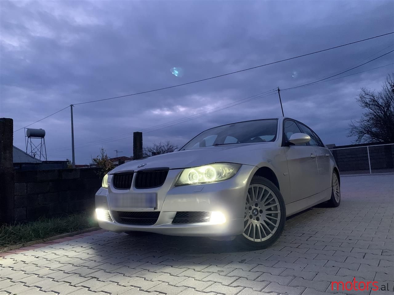 2006' BMW 320 photo #1