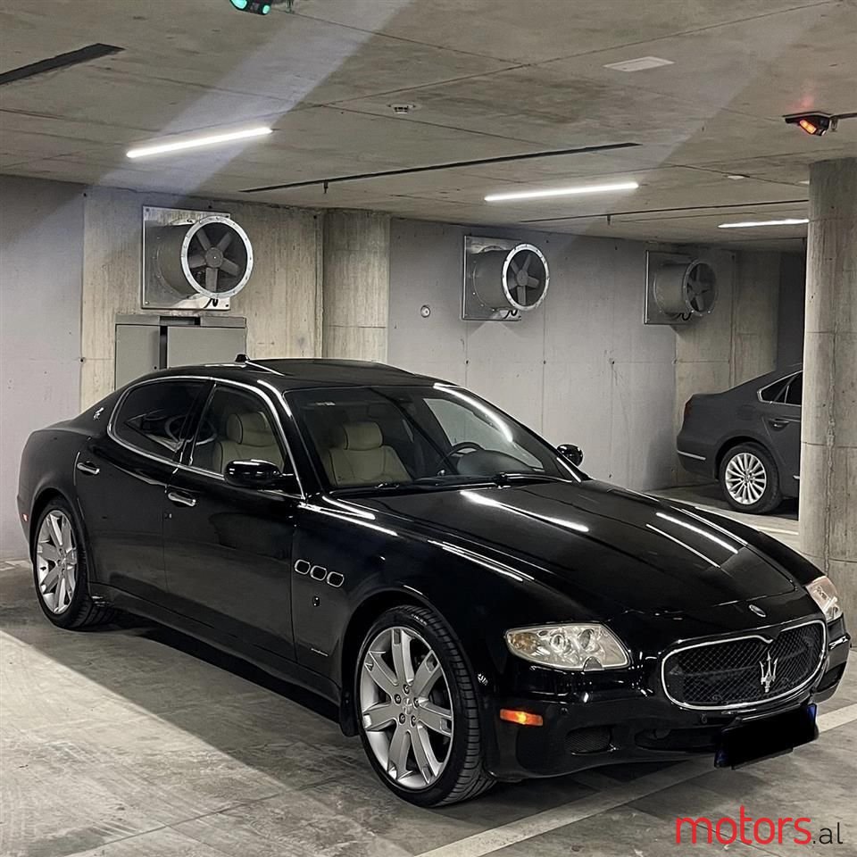 2007' Maserati Quattroporte photo #1