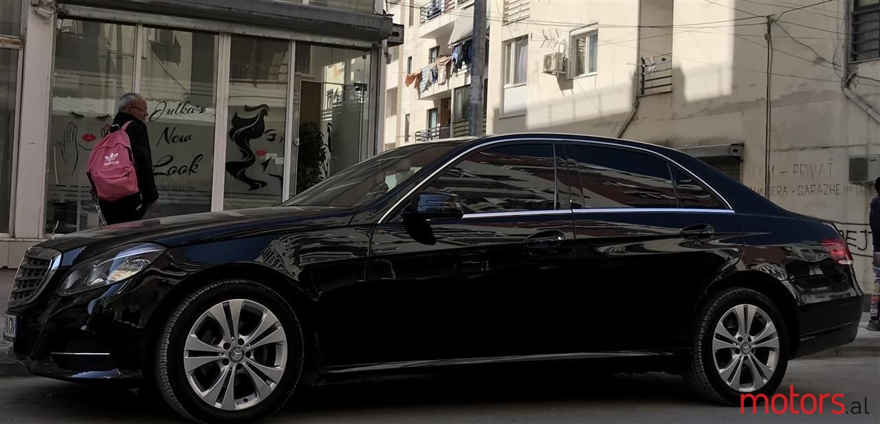 2014' Mercedes-Benz E 220 photo #5