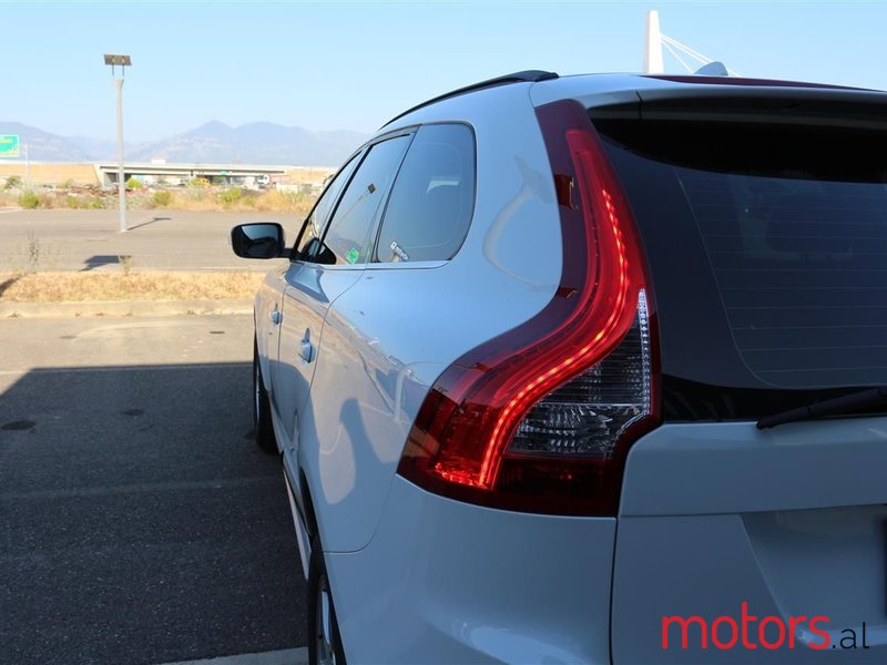 2012' Volvo Xc 60 photo #2