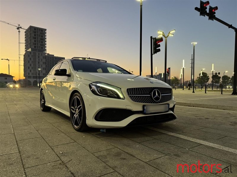 2017' Mercedes-Benz A 200 photo #2