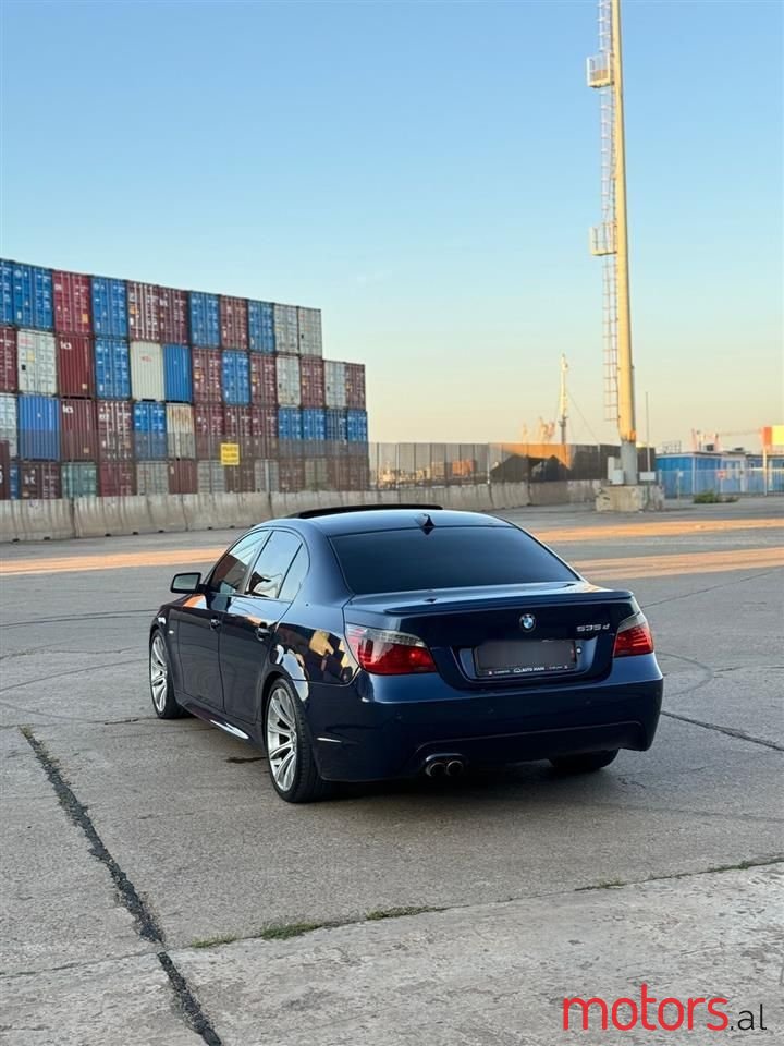 2008' BMW 535 photo #5