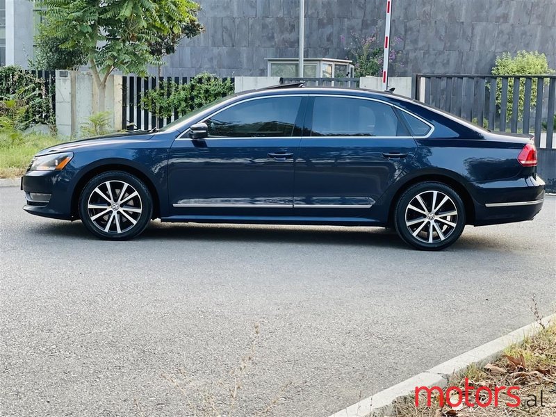 2014' Volkswagen Passat photo #3