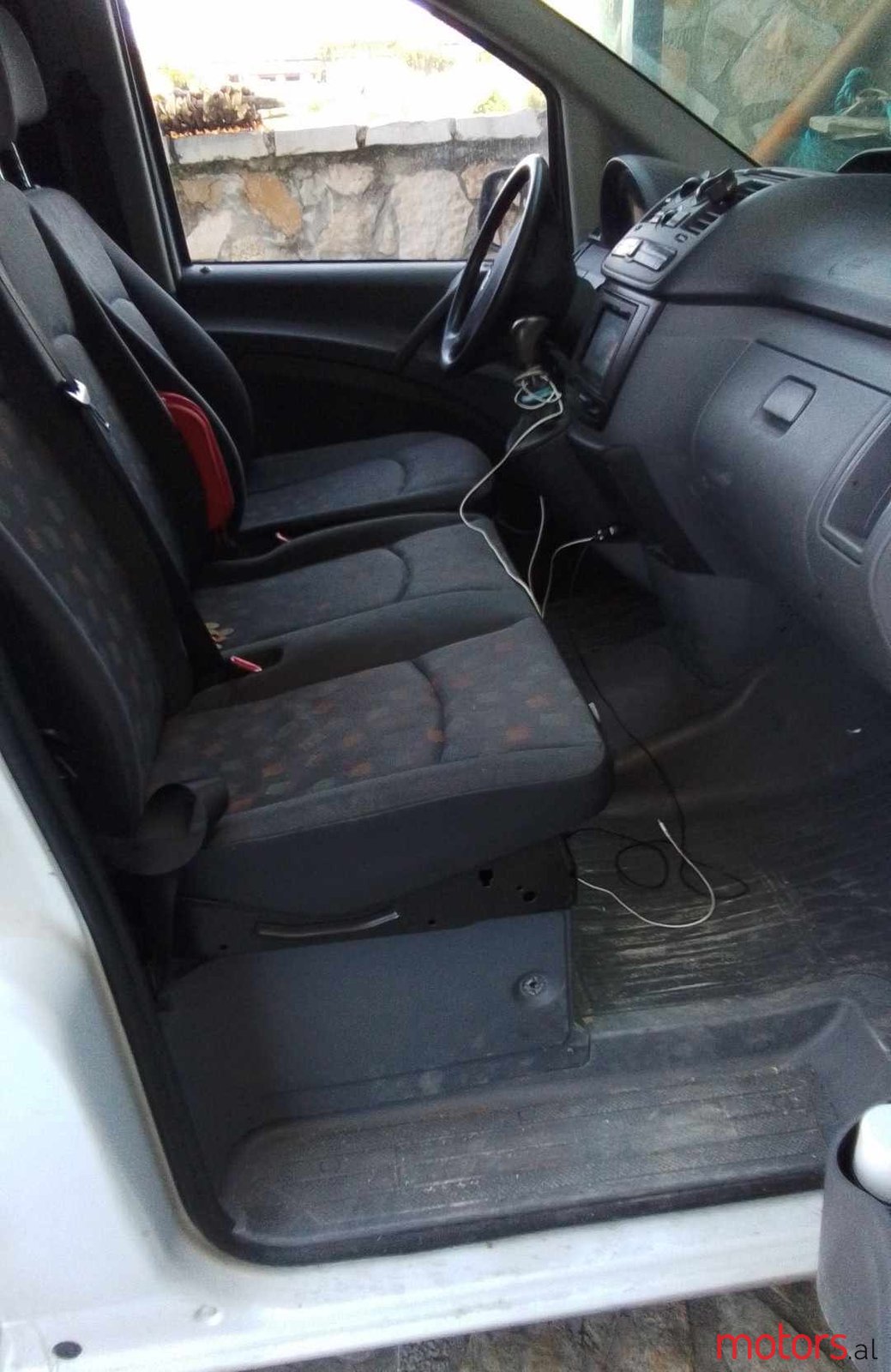 2010' Mercedes-Benz photo #5