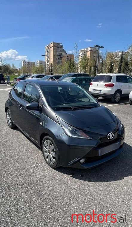 2016' Toyota Aygo photo #1