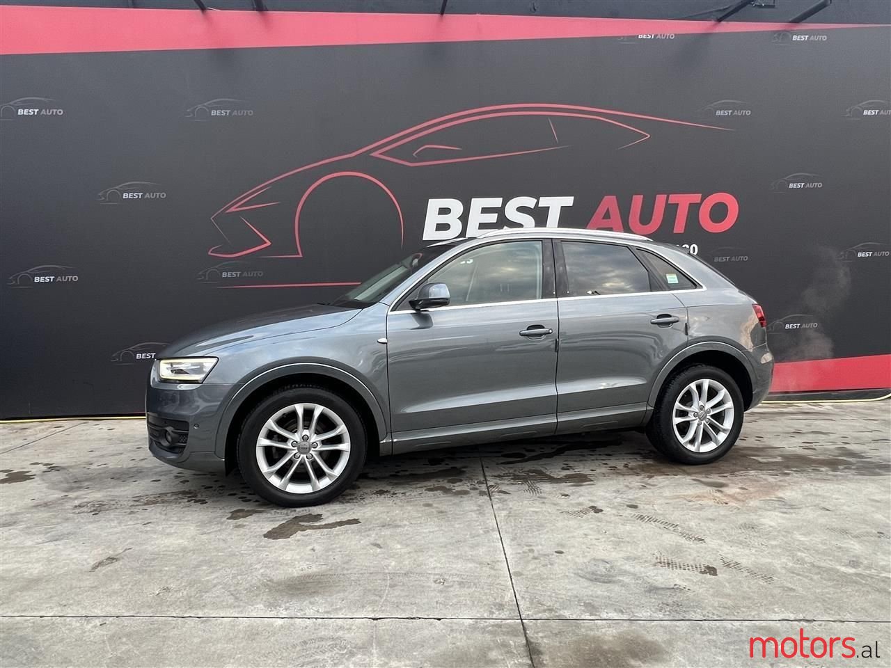 2012' Audi Q3 photo #1