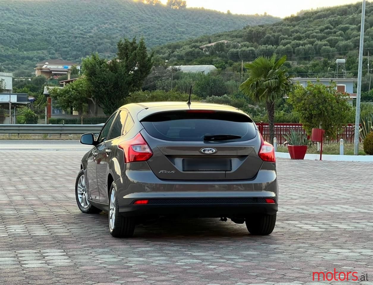 2011' Ford Focus photo #4