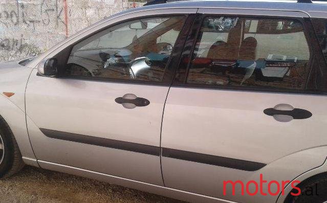 2000' Ford Focus photo #1