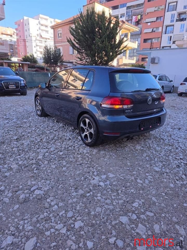 2014' Volkswagen Golf photo #4