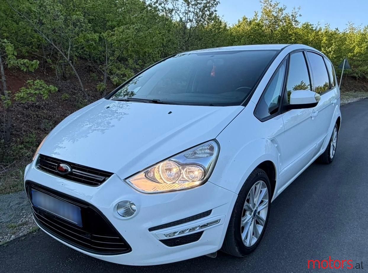 2012' Ford S-Max photo #1