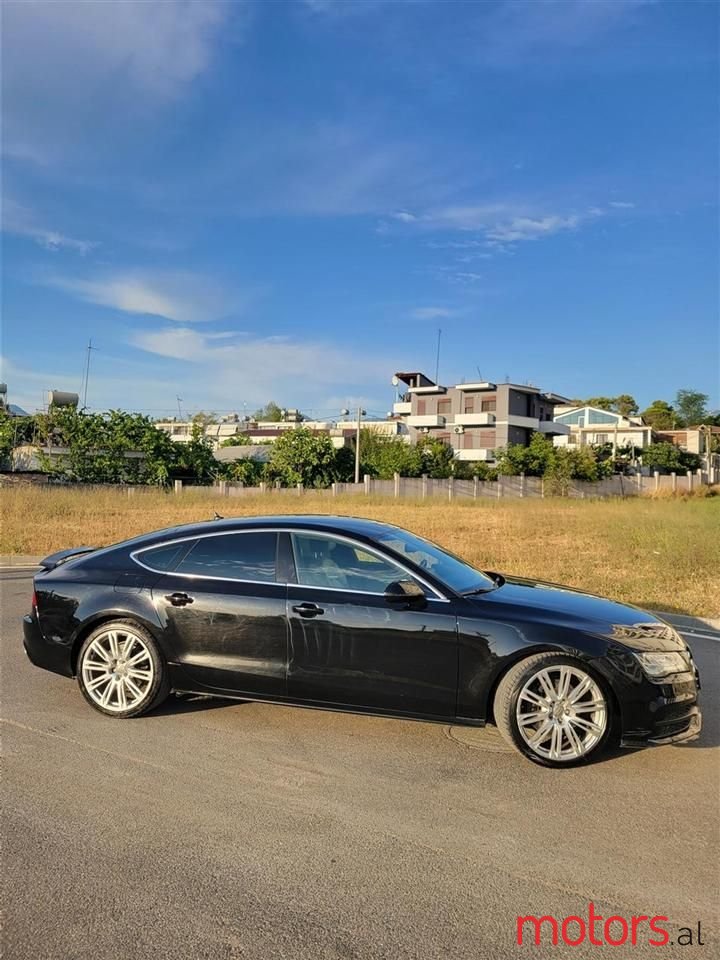 2011' Audi A7 photo #4