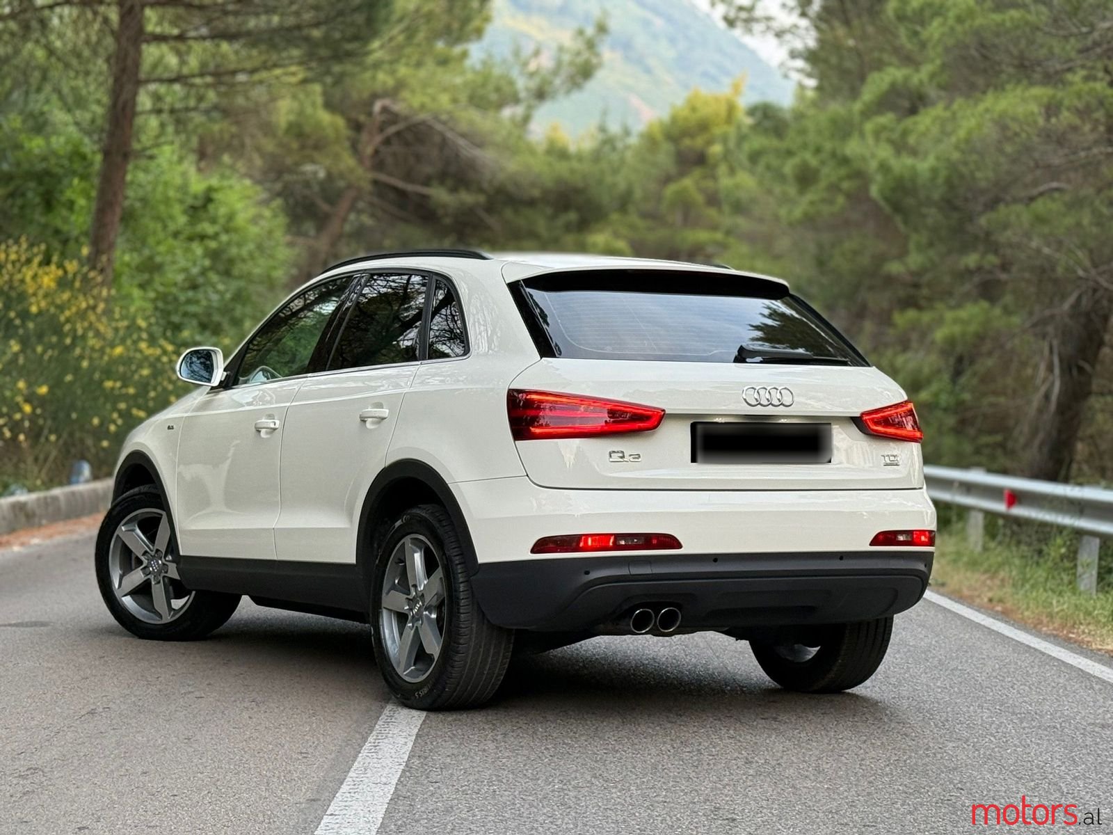 2013' Audi Q3 photo #6