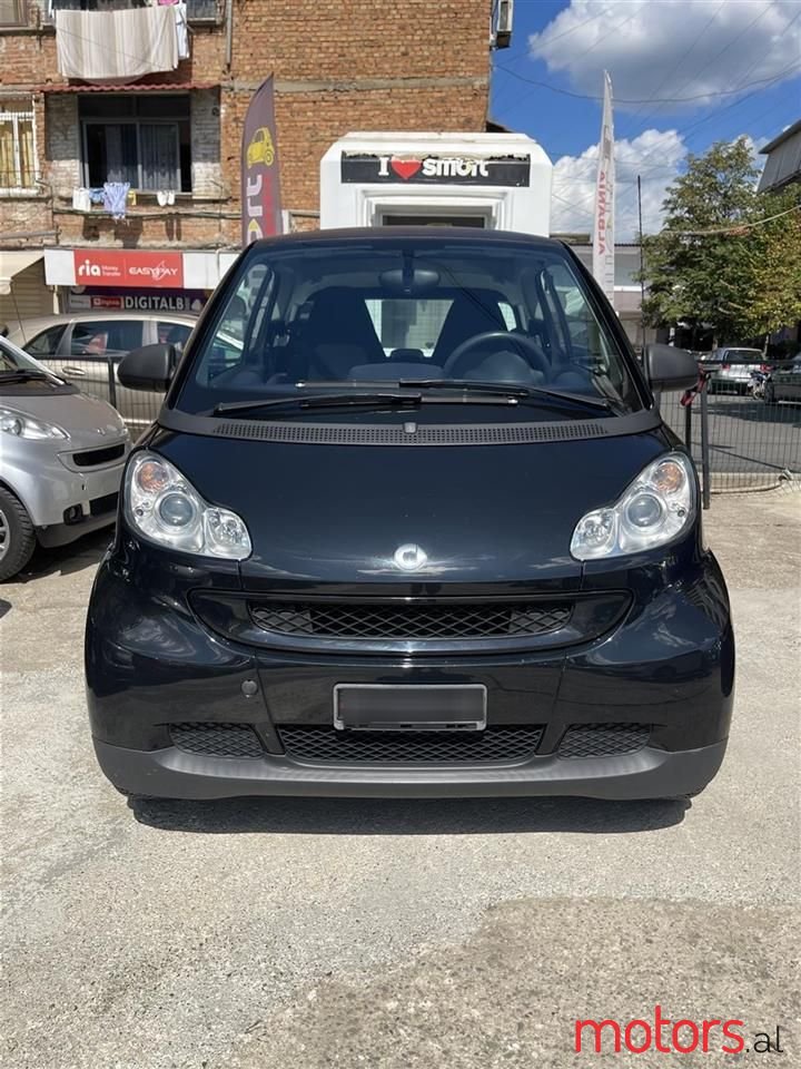 2011' Smart Fortwo photo #2