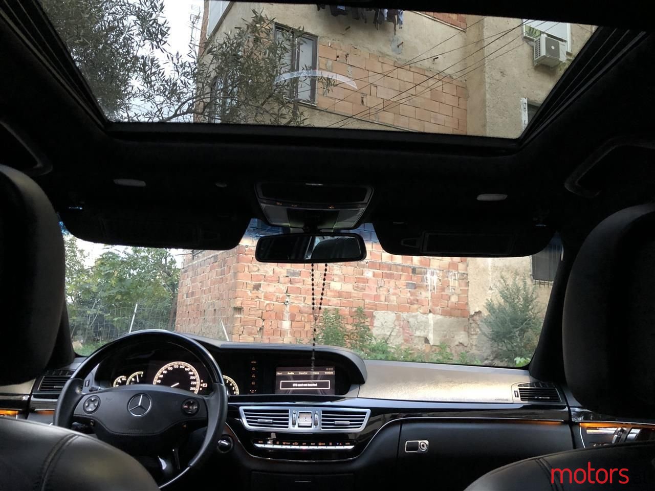 2008' Mercedes-Benz S 550 photo #3