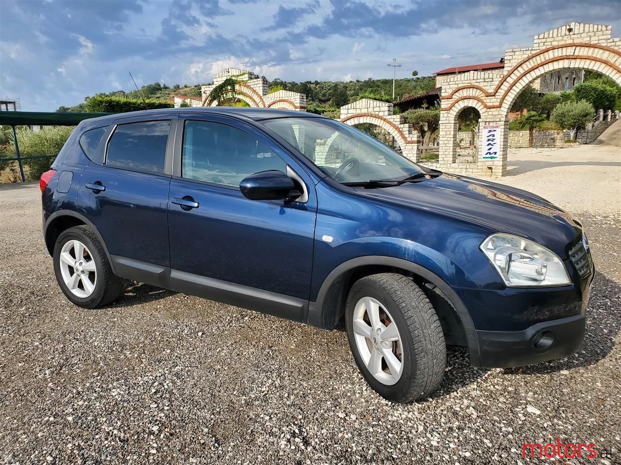 2009' Nissan Qashqai photo #2