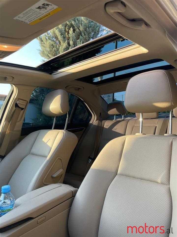 2010' Mercedes-Benz C 300 photo #6