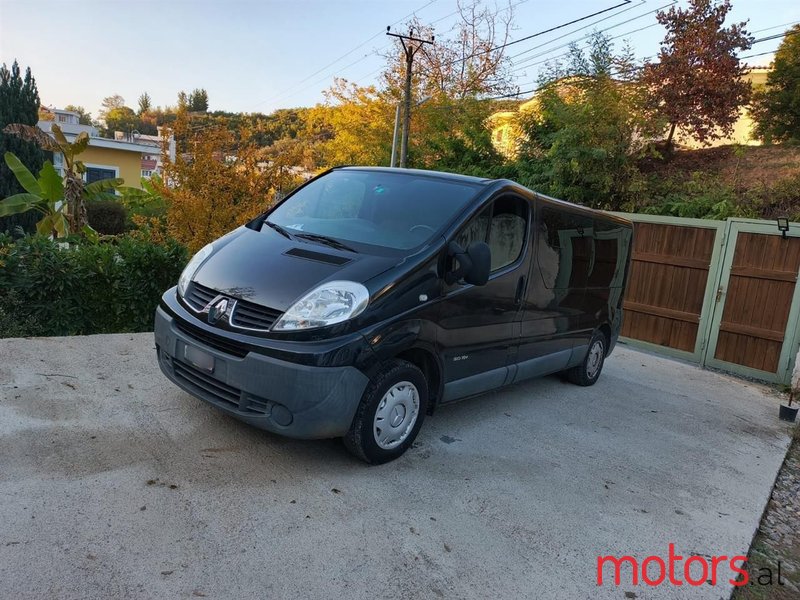 2011' Renault Trafic photo #2