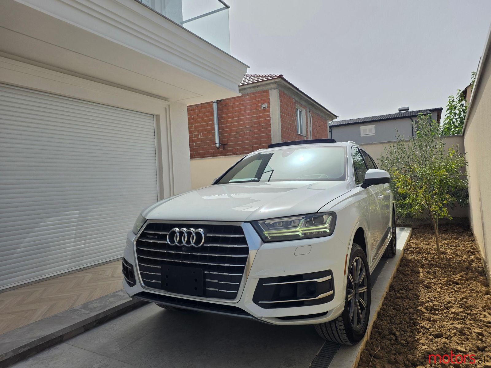 2017' Audi Q7 photo #1