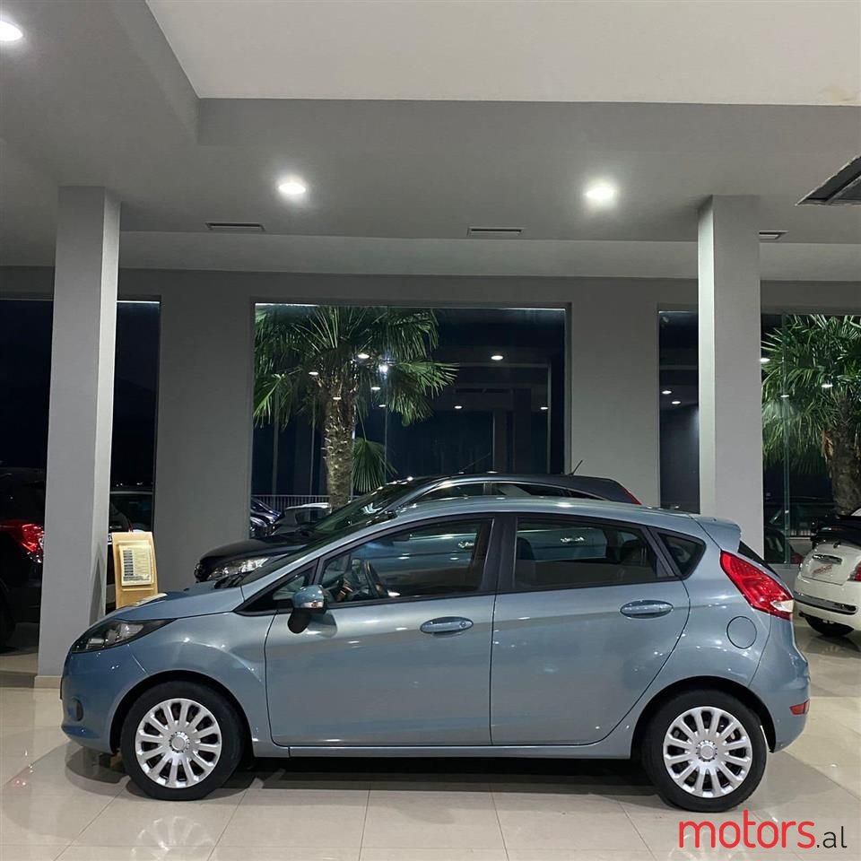 2009' Ford Fiesta photo #6