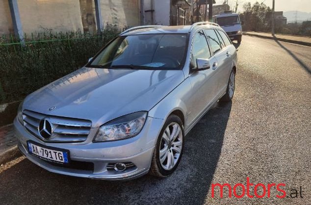 2009' Mercedes-Benz C-Class photo #1