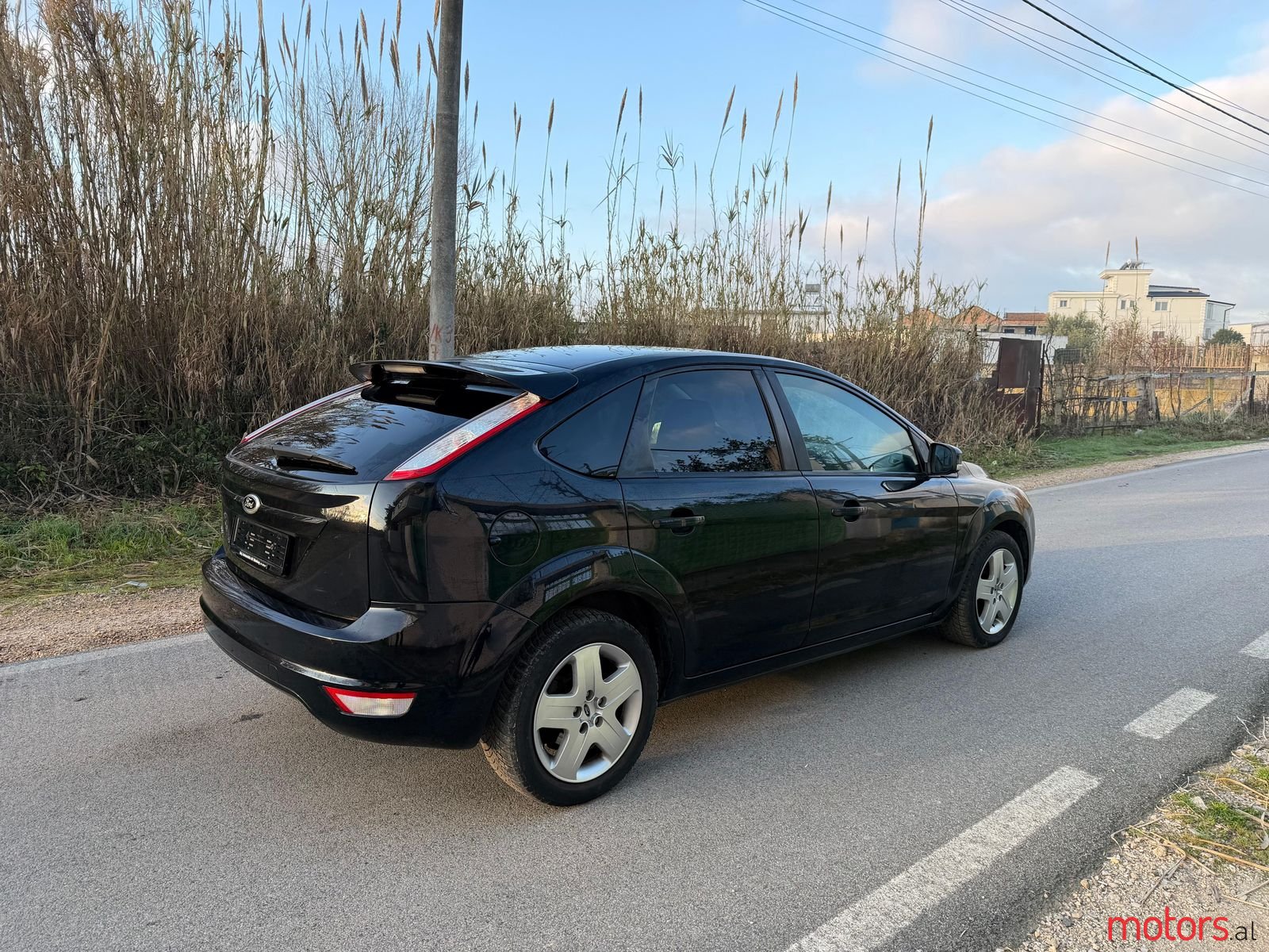 2008' Ford Focus photo #3