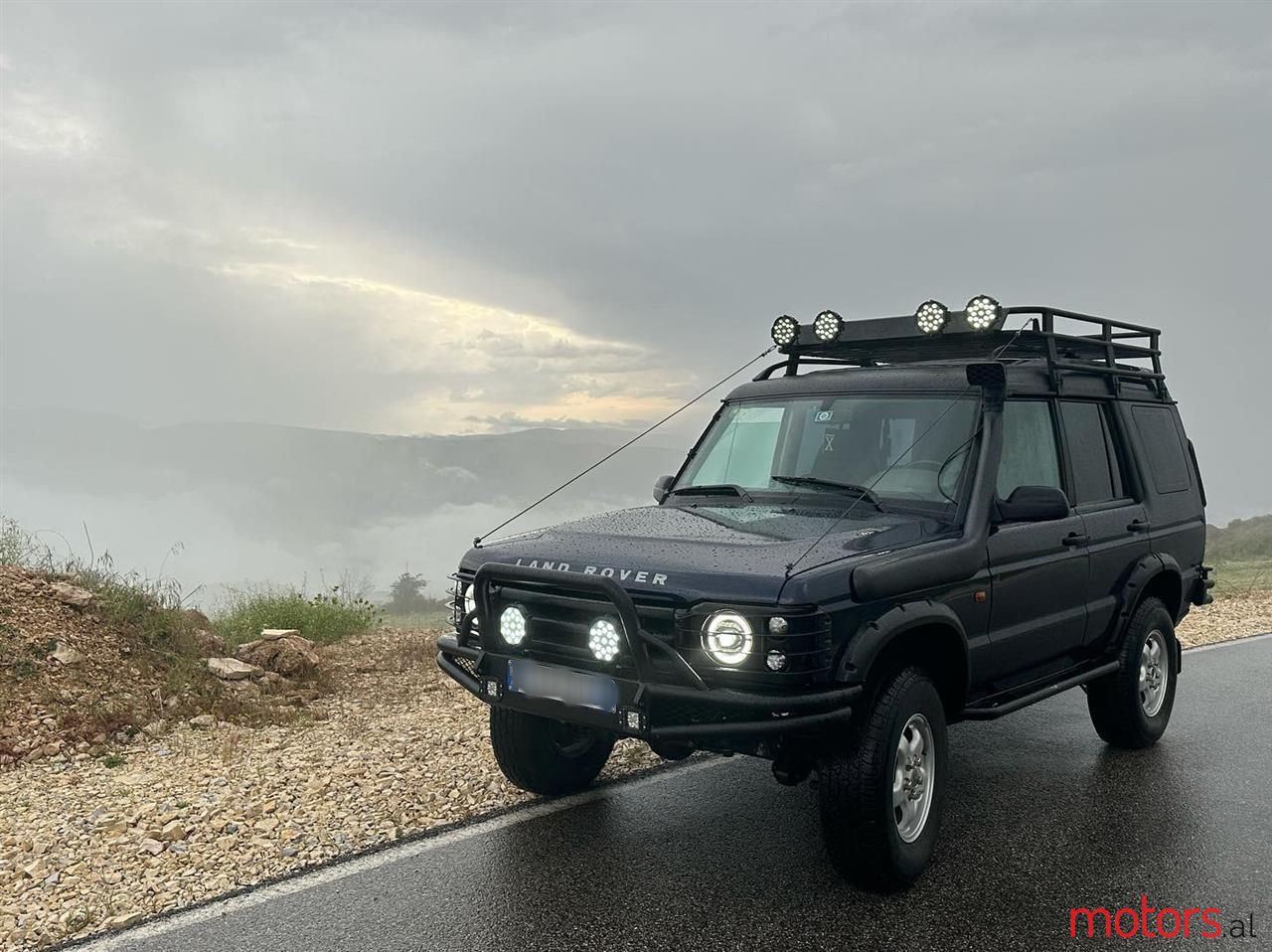 2000' Land Rover Discovery photo #1