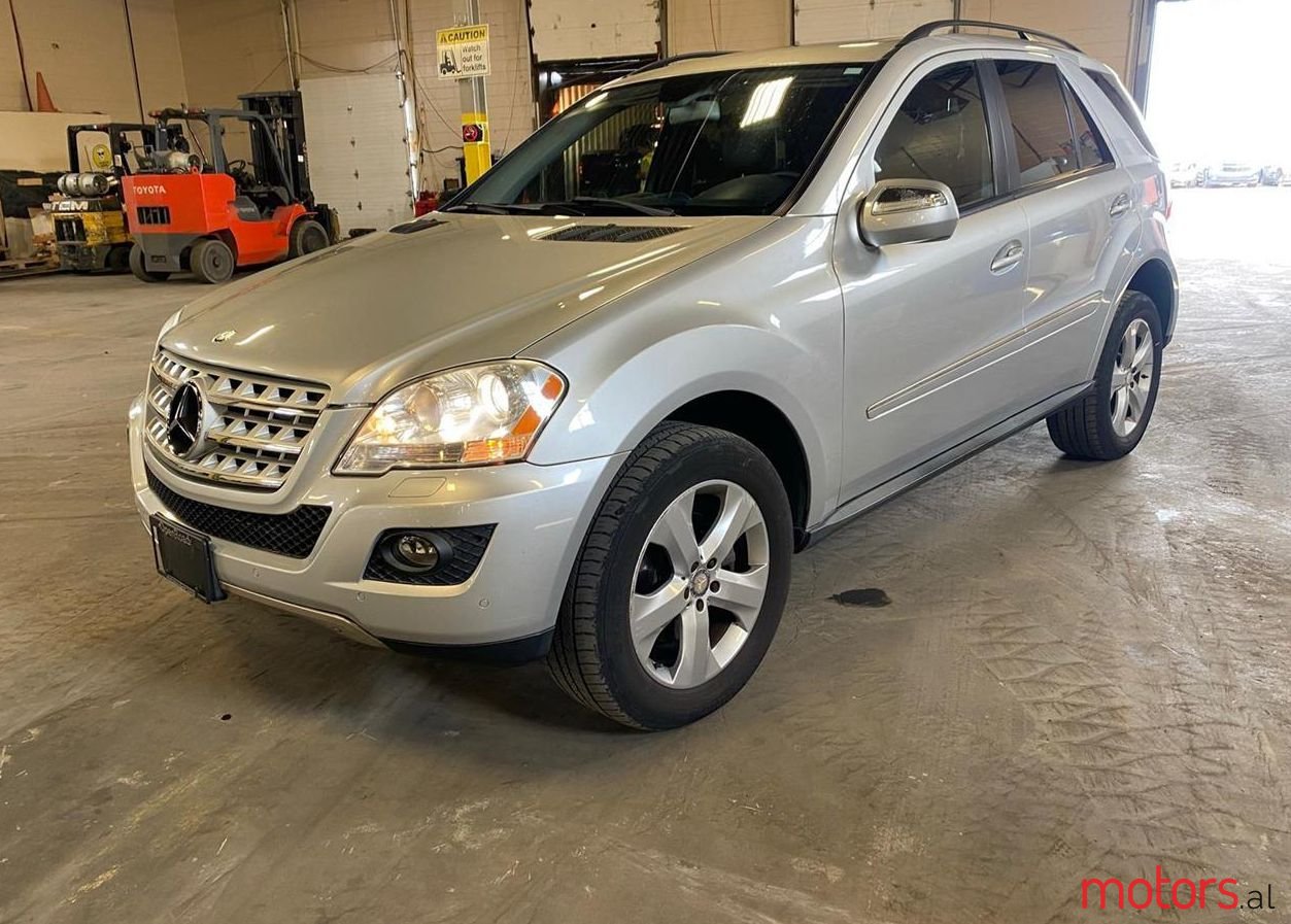 2009' Mercedes-Benz ML 320 photo #1