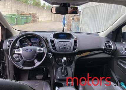 2014' Ford Kuga photo #3