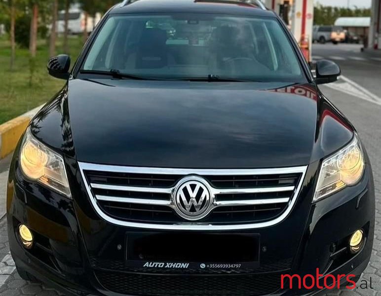 2008' Volkswagen Tiguan photo #1