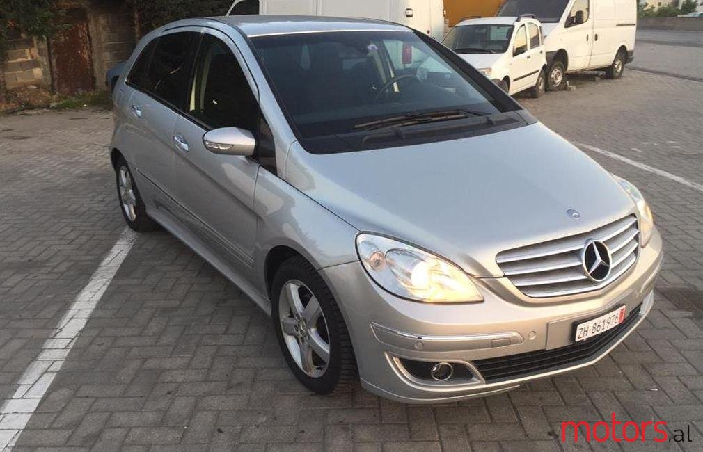 2005' Mercedes-Benz B 200 photo #1