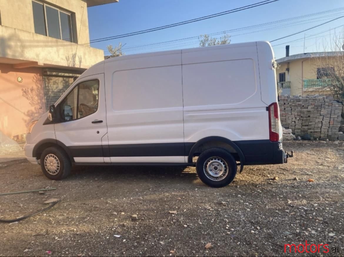 2015' Ford Focus photo #3