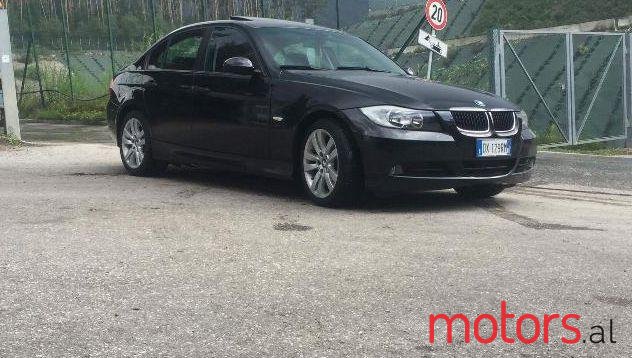 2007' BMW 318 photo #1