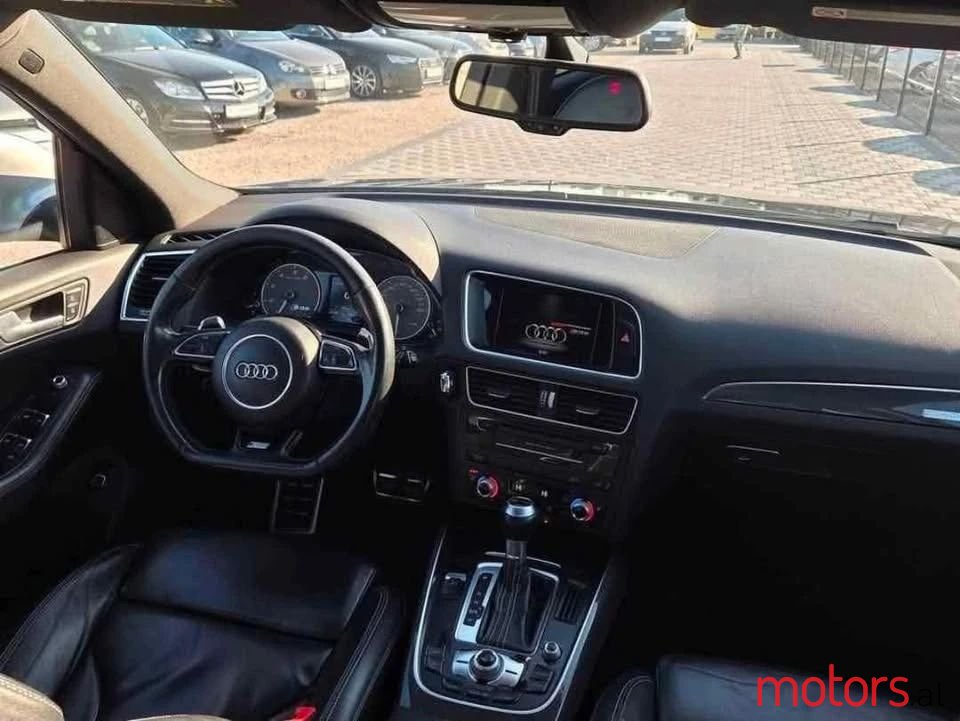 2014' Audi SQ5 photo #3