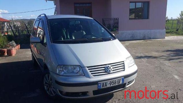 2003' Volkswagen Sharan photo #3