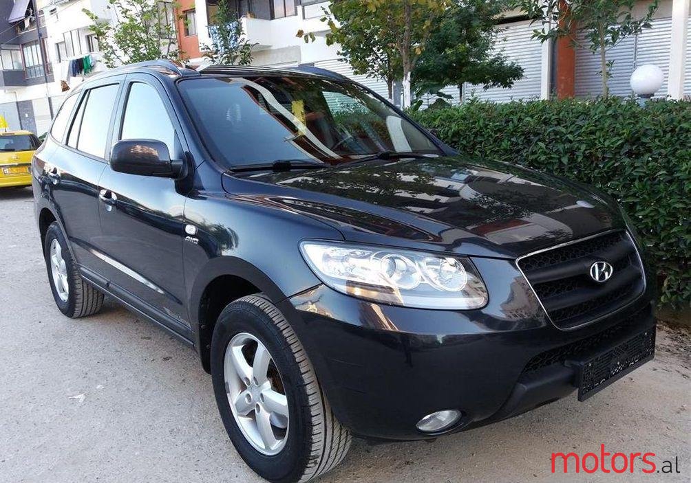 2009' Hyundai Santa Fe photo #1