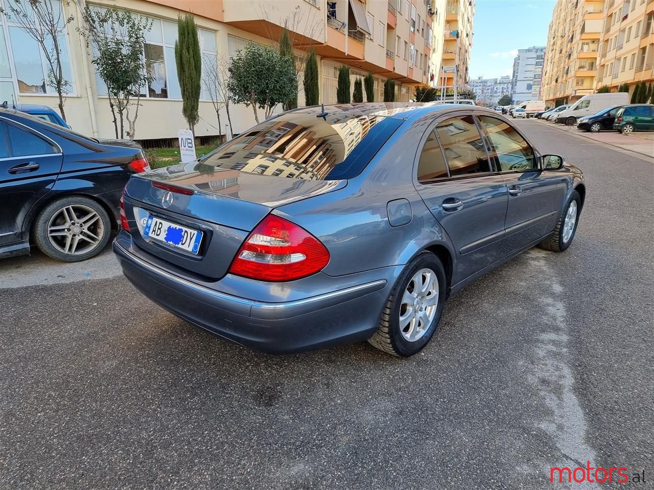 2006' Mercedes-Benz E 240 photo #2