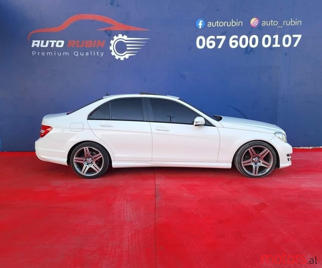 2013' Mercedes-Benz C 220 photo #6