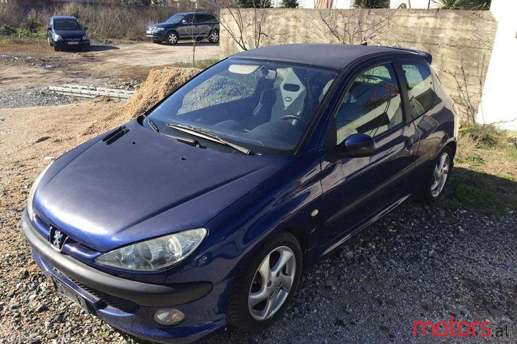 2001' Peugeot 206 photo #1