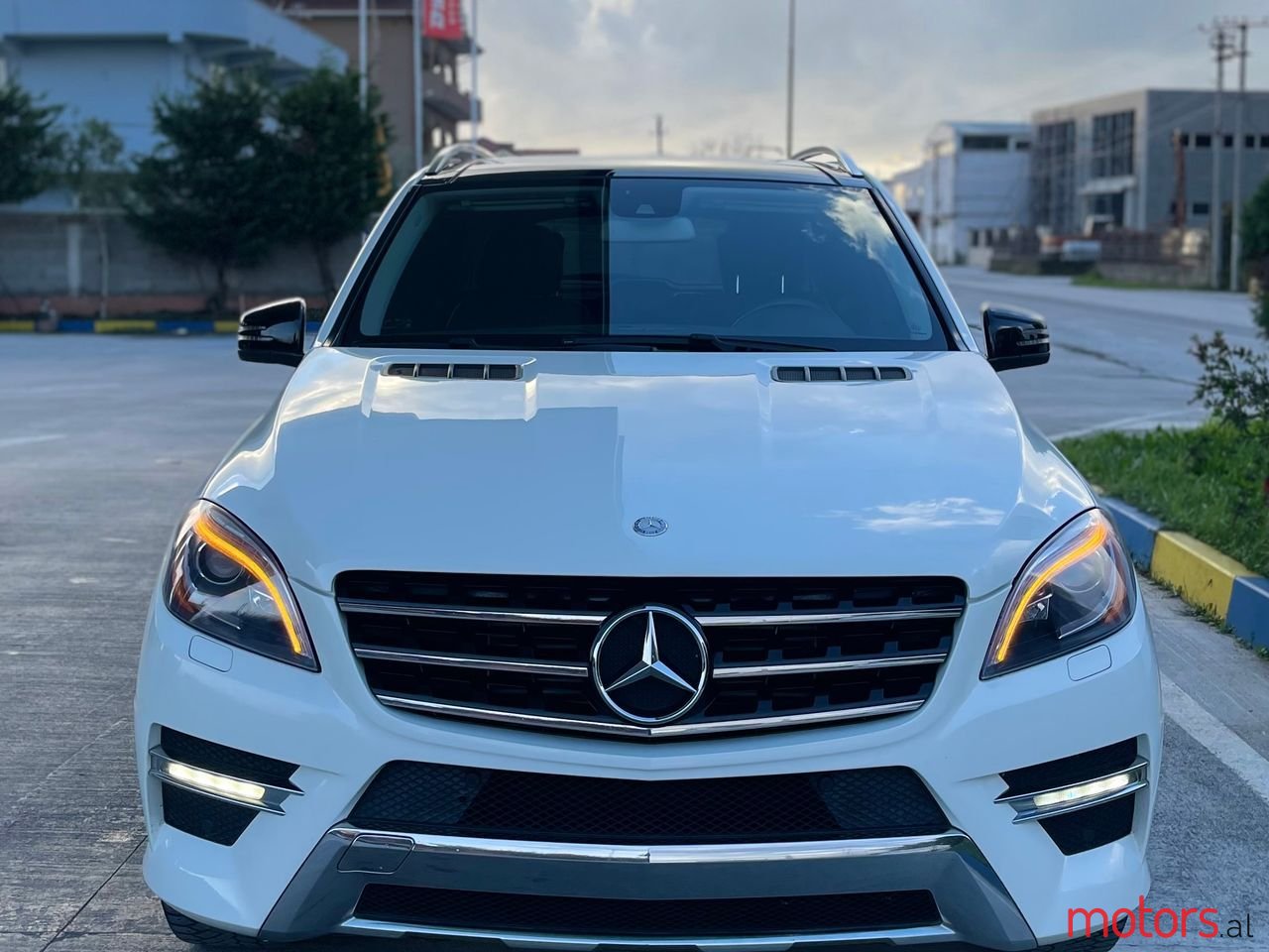 2013' Mercedes-Benz ML 350 photo #1