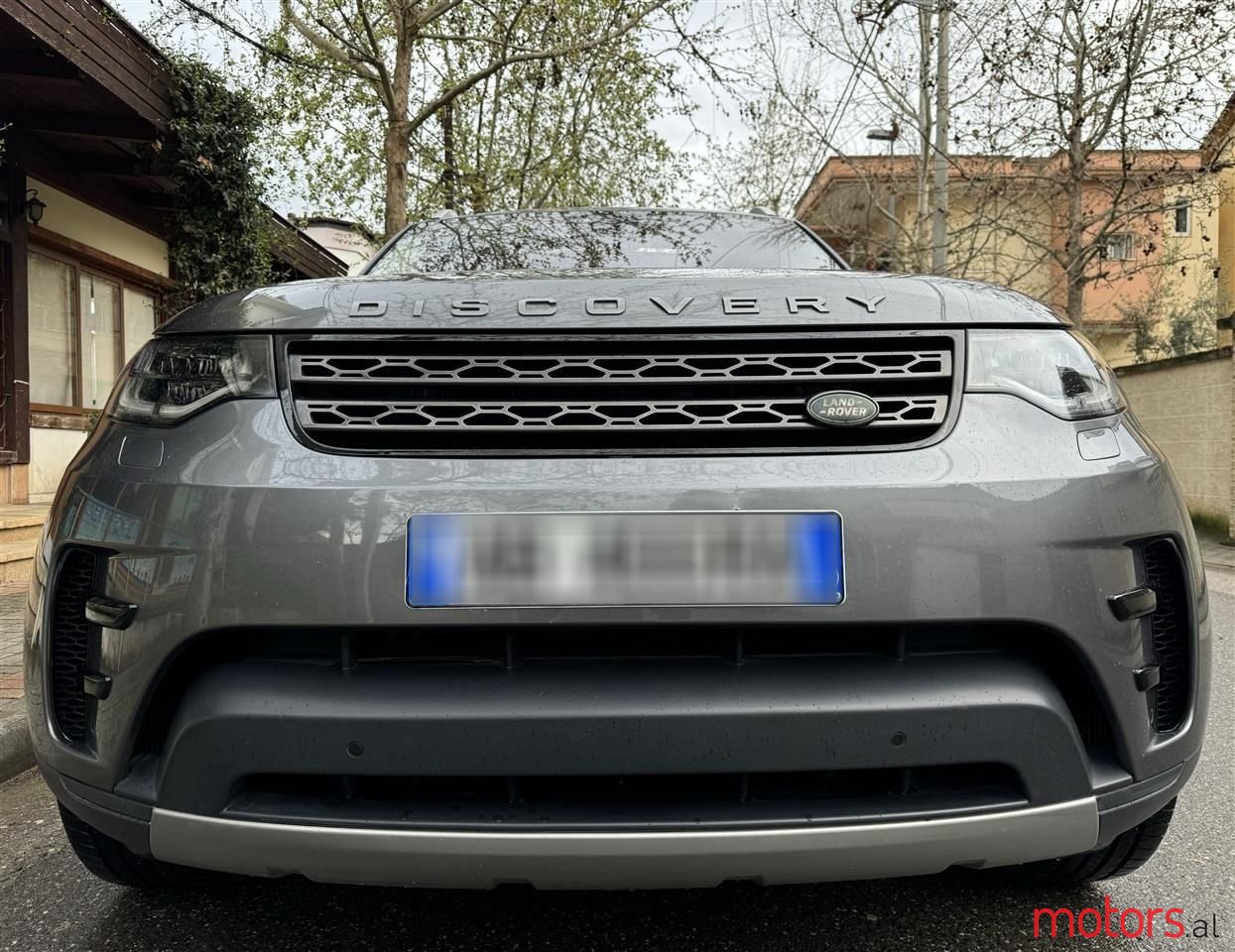 2017' Land Rover Discovery photo #1