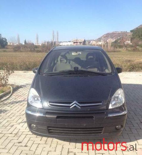 2005' Citroen Xsara Picasso photo #1