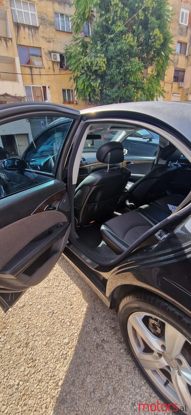 2005' Mercedes-Benz 220 photo #6