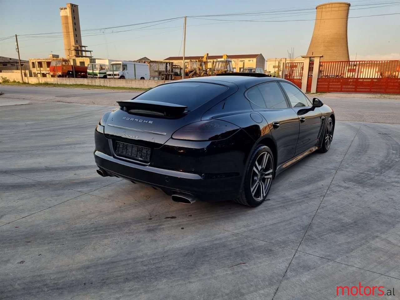 2012' Porsche Panamera photo #4