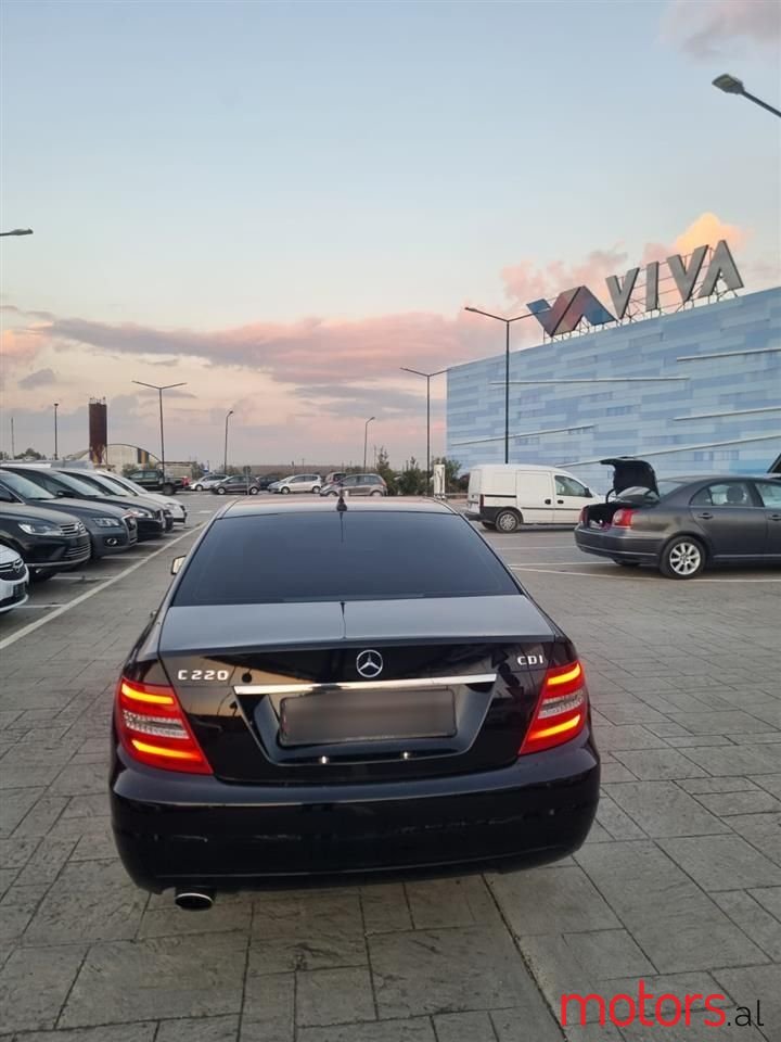 2012' Mercedes-Benz C 220 photo #6
